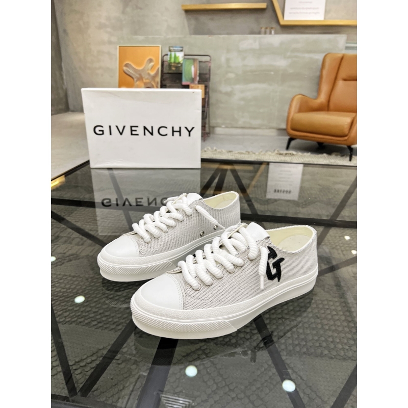 G*u*i casual shoes
